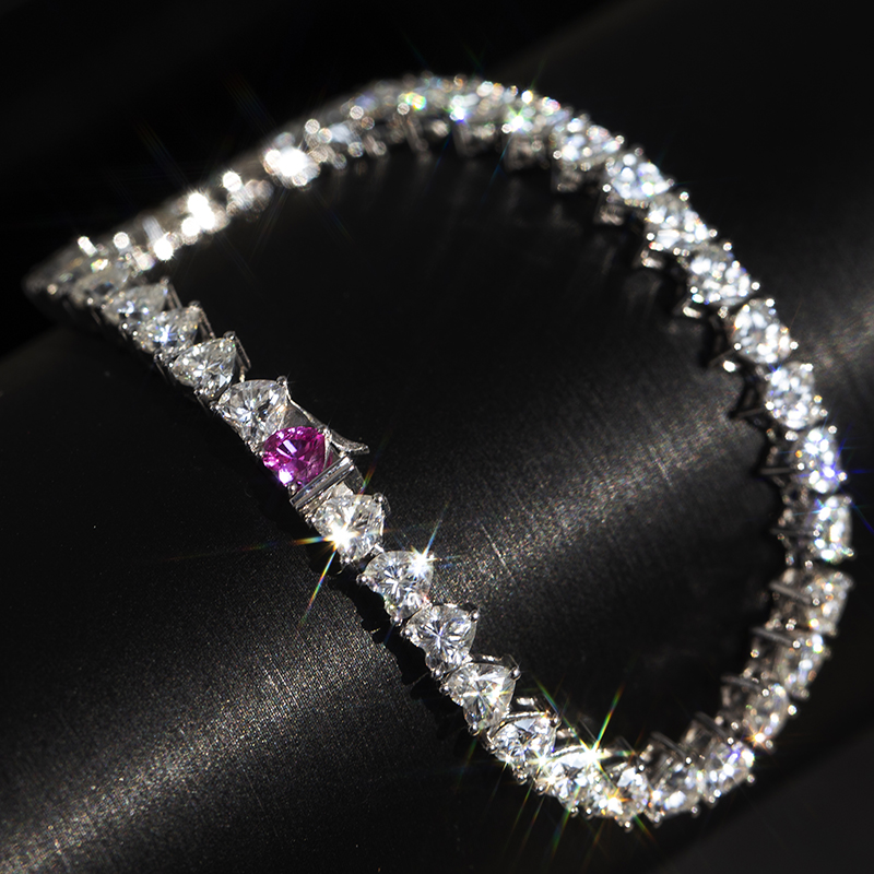 New-product-fashion-jewelry-gift-18K-white-gold-pink-sapphire-heart-cut-moissanite-diamond-tennis-bracelet-3